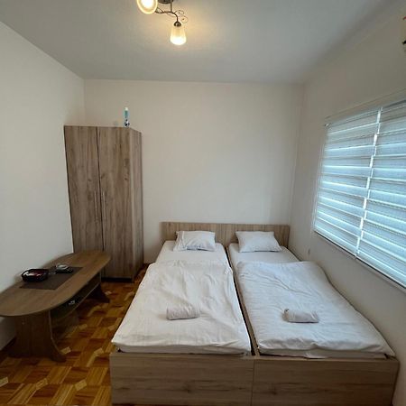 Apartmani Hadzic Zivinice Buitenkant foto