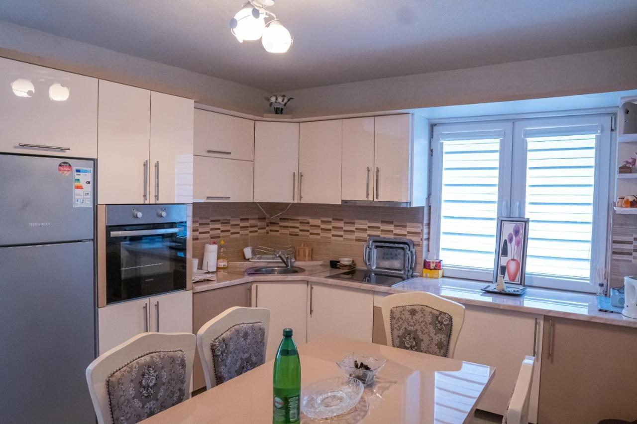 Apartmani Hadzic Zivinice Buitenkant foto