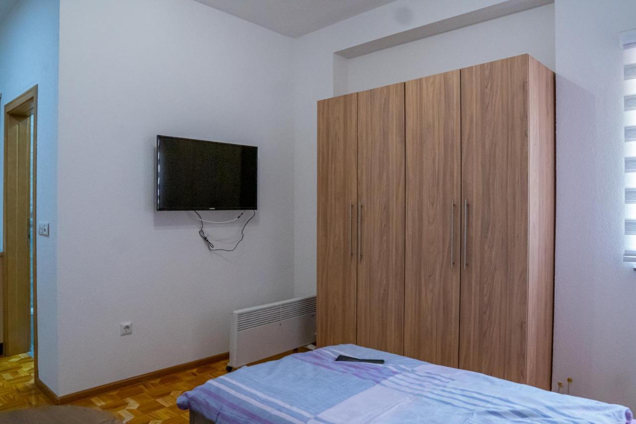 Apartmani Hadzic Zivinice Buitenkant foto
