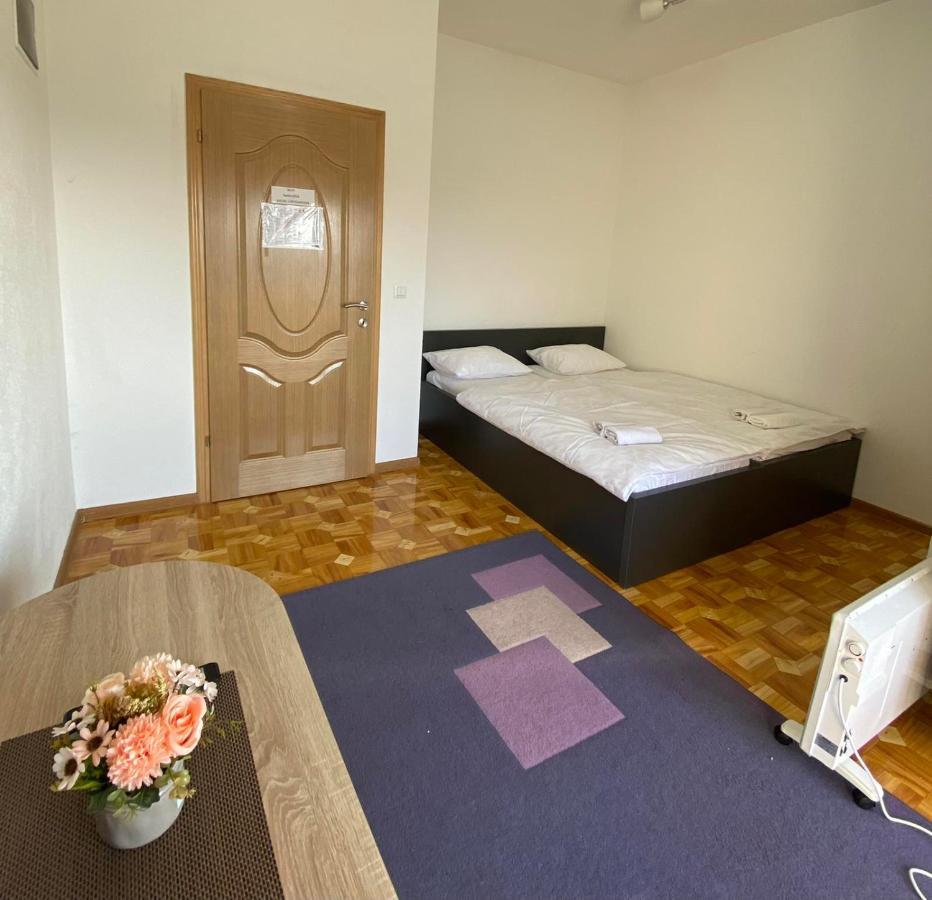 Apartmani Hadzic Zivinice Buitenkant foto