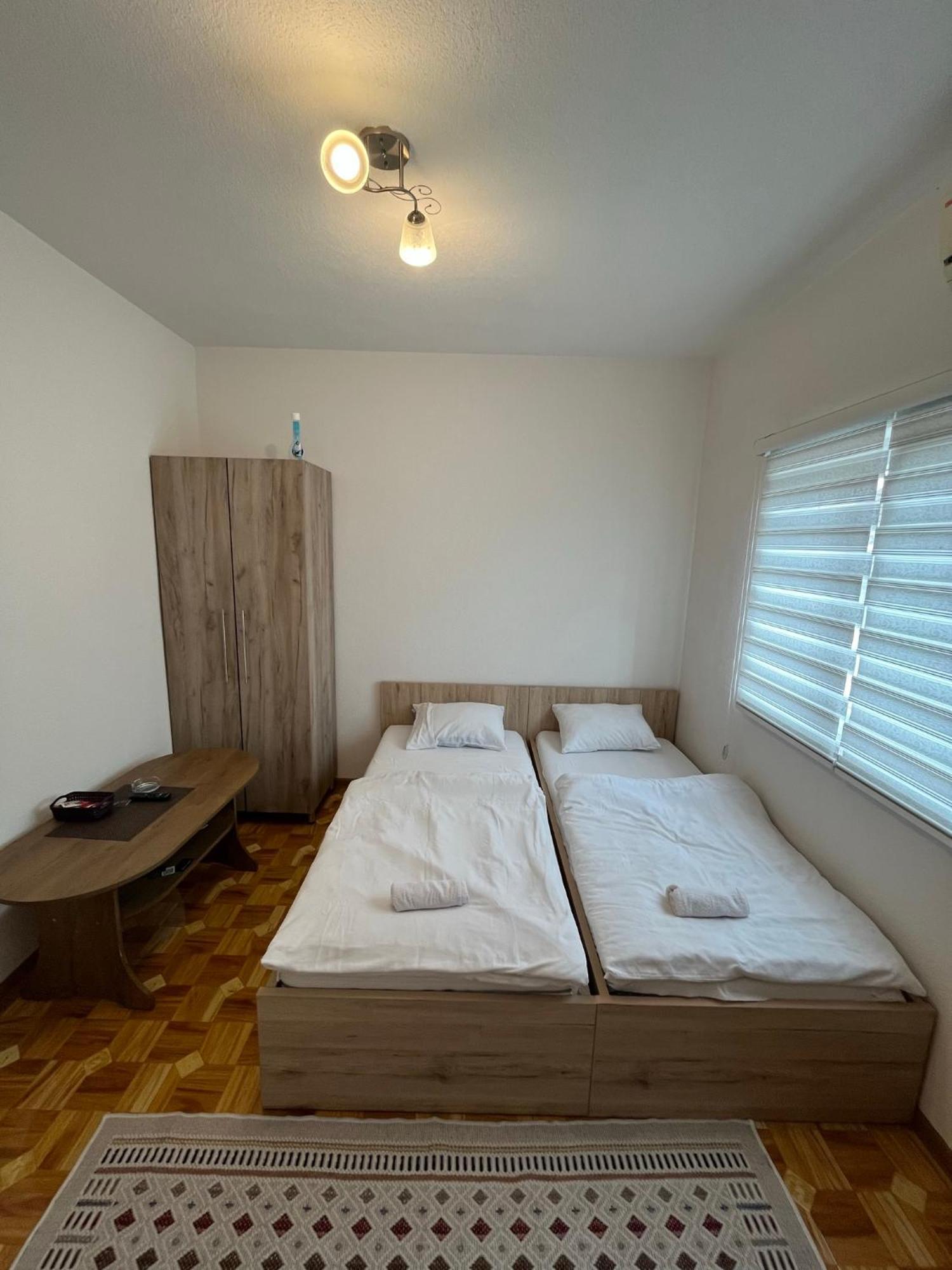 Apartmani Hadzic Zivinice Buitenkant foto