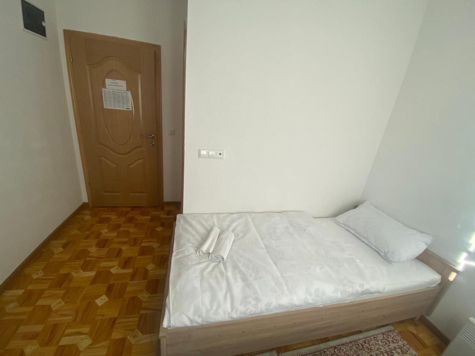 Apartmani Hadzic Zivinice Kamer foto